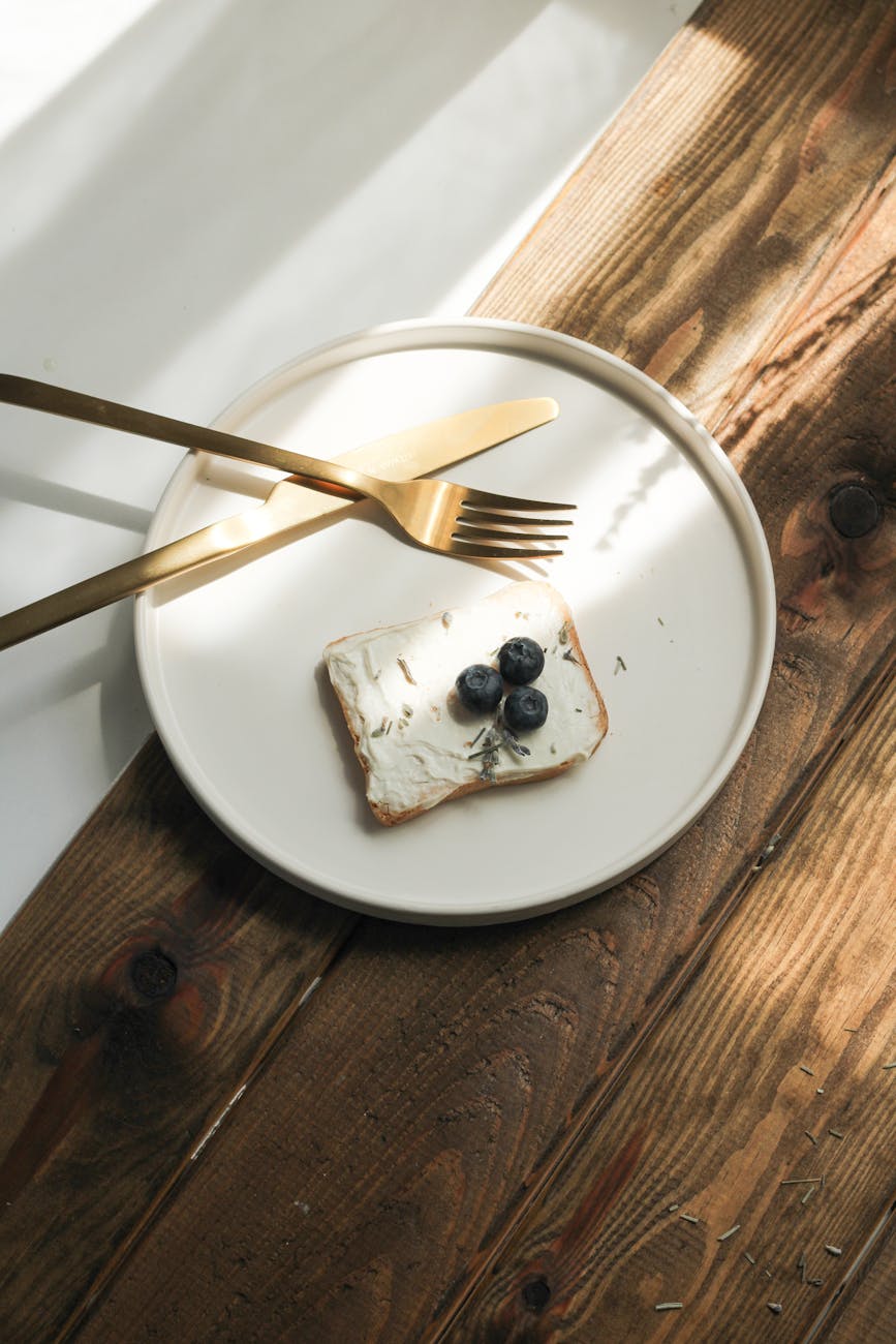 Supplements and Superfoods: Do They Aid in Weight Loss?